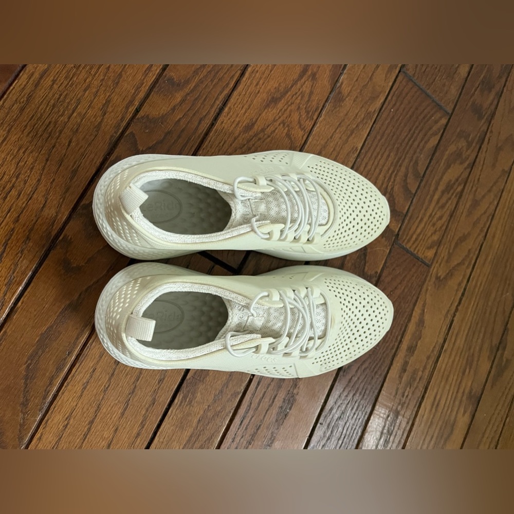 croc shoes